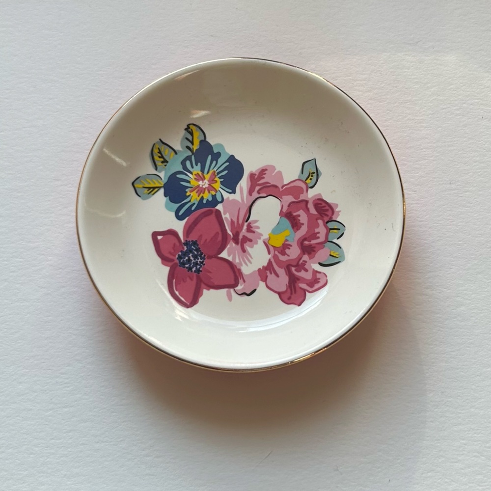 Vera Bradley ceramic dish with gold trim